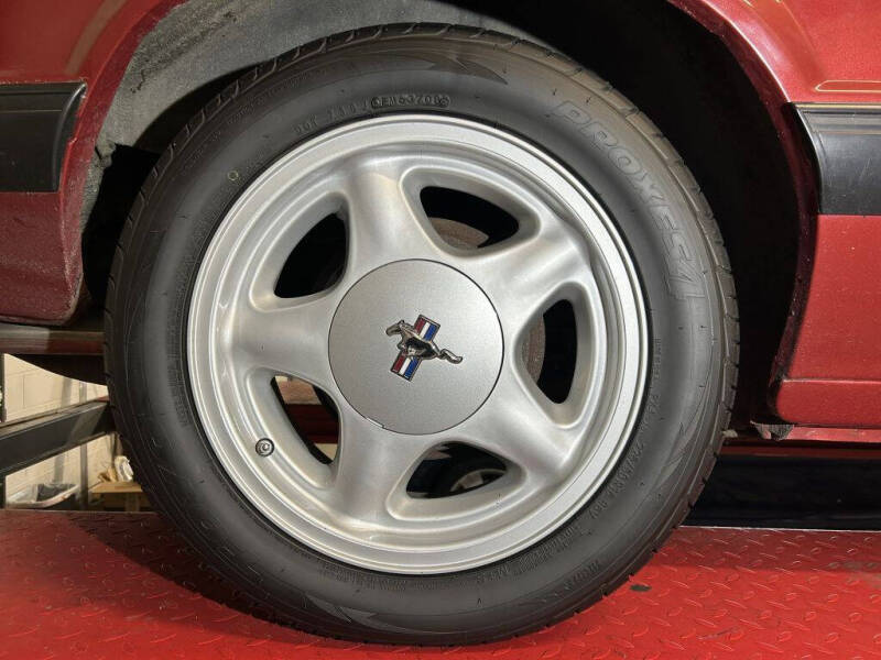 1990 Ford Mustang LX 5.0