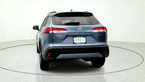 2024 Toyota Corolla Cross LE