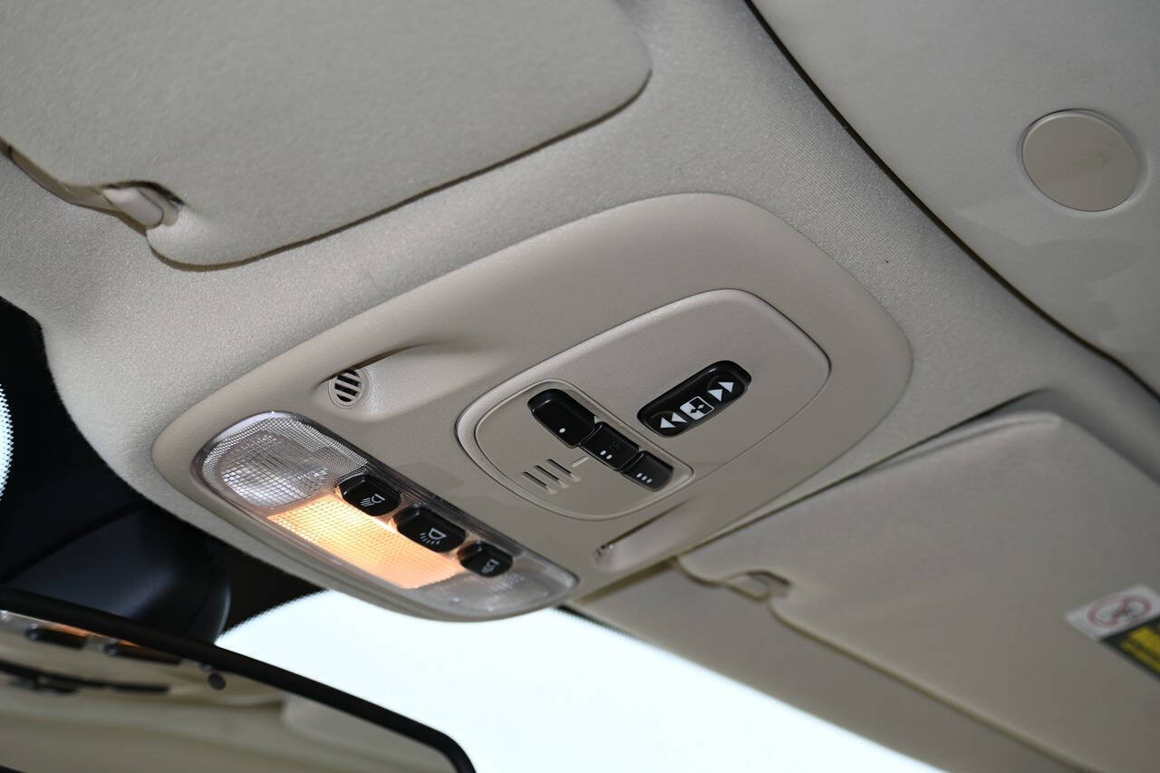 2007 Jaguar XK-Series 51