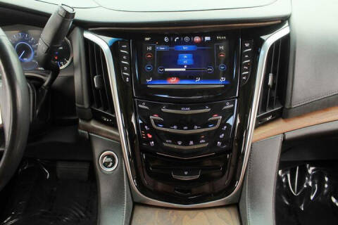 2018 Cadillac Escalade ESV Premium Luxury