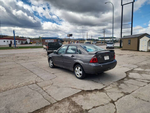 2005 Ford Focus ZX4 SES