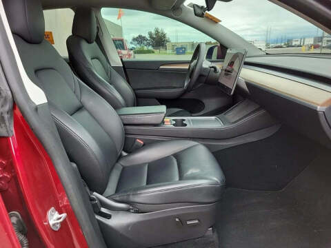 2024 Tesla Model Y Long Range
