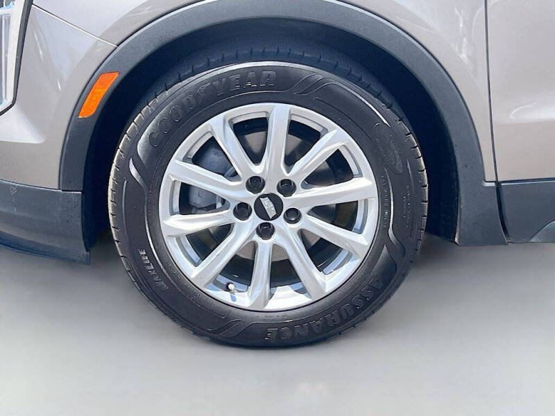 2022 Cadillac XT4 Luxury
