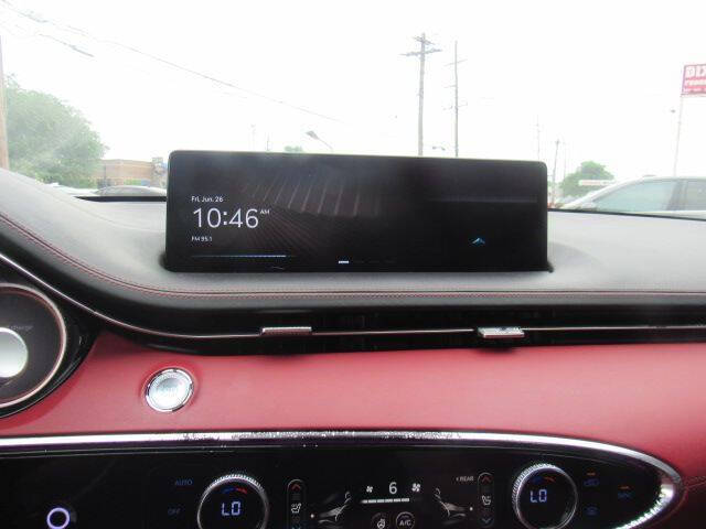 2022 Genesis GV70 2.5T Standard