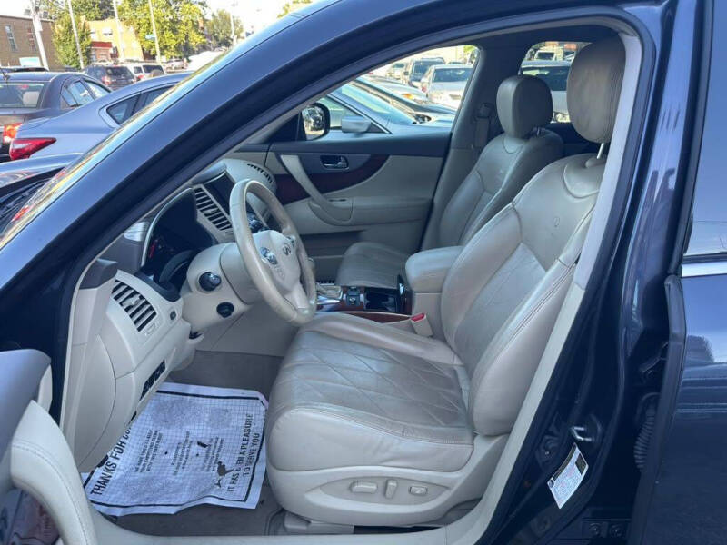 2011 Infiniti FX35