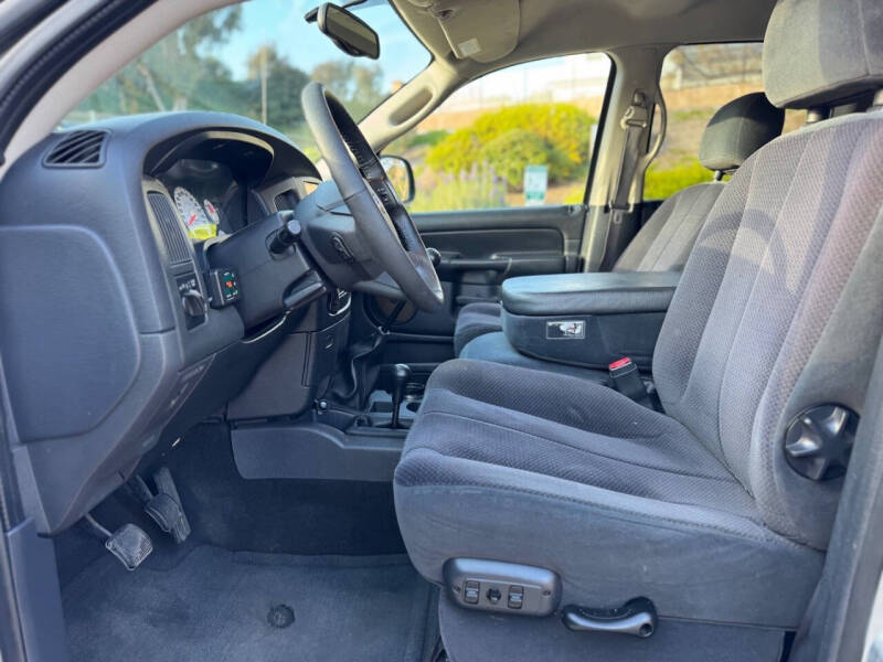 2004 Dodge Ram 2500 SLT