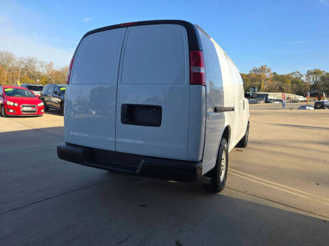 2021 Chevrolet Express 2500
