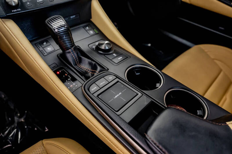 2016 Lexus RC 200t