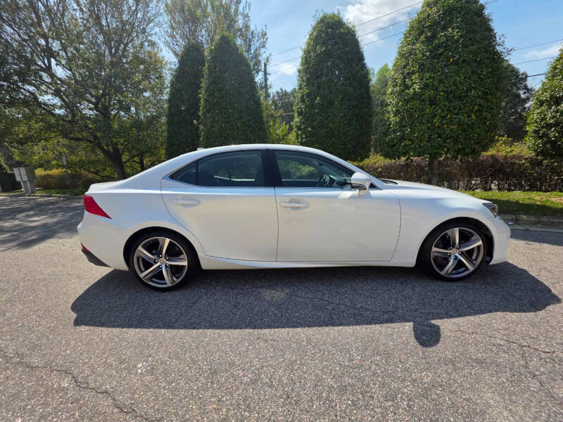 2018 Lexus IS 300