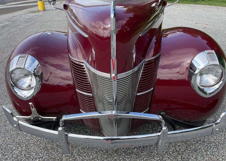 1940 Ford Deluxe