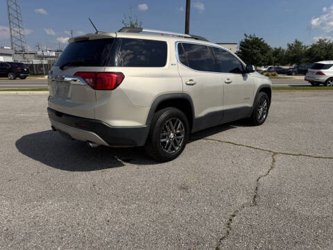 2017 GMC Acadia SLT-1