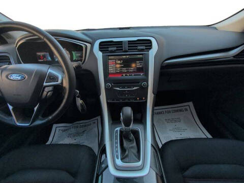 2015 Ford Fusion SE