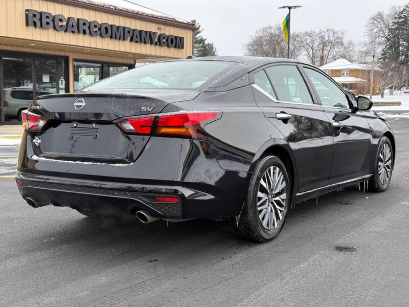 2023 Nissan Altima 2.5 SV