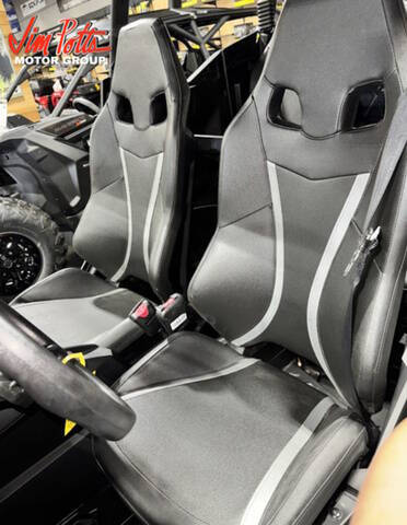 2024 Can-Am Commander Max XT