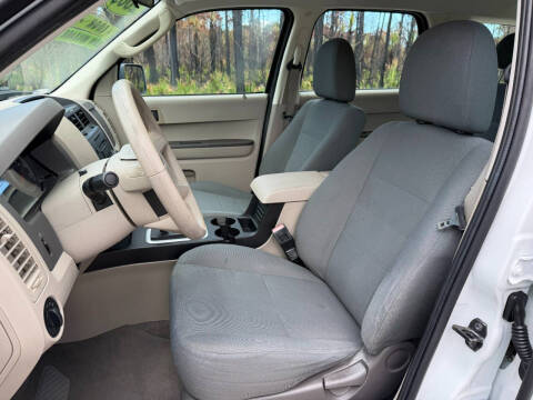 2009 Ford Escape XLS