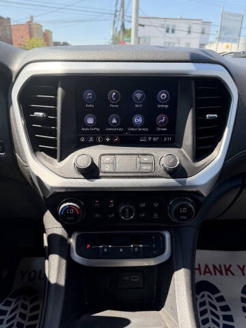 2023 GMC Acadia SLE