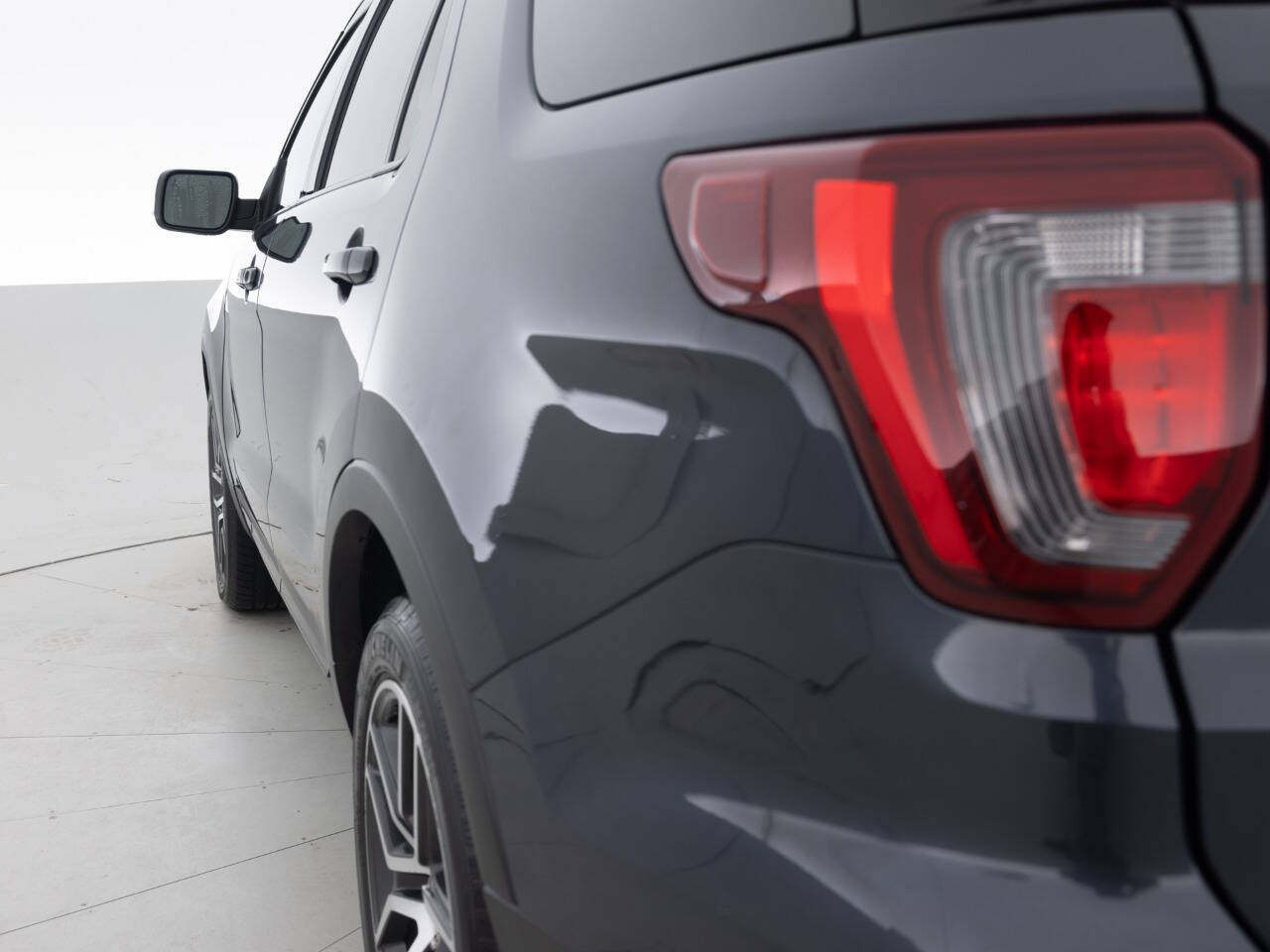 Used Car 2017 Ford Explorer  Sport Awd 4dr Suv For Sale Under $15,000 In Coal City, Illinois