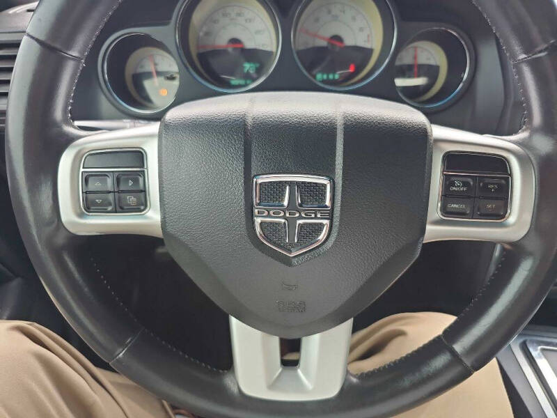 2014 Dodge Challenger SXT