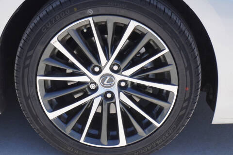 2025 Lexus ES 350