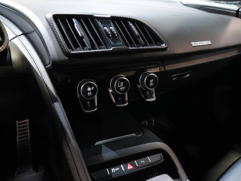 2017 Audi R8 5.2 quattro V10 Plus