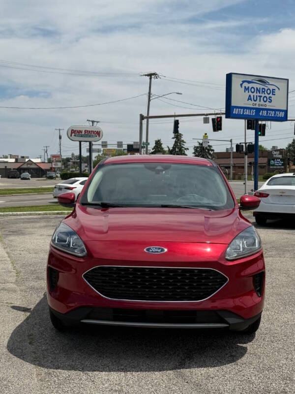 2020 Ford Escape SE