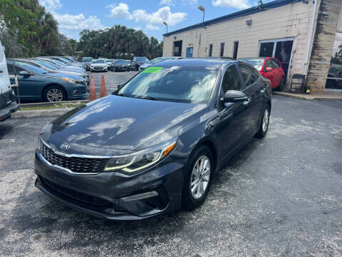 2019 Kia Optima S