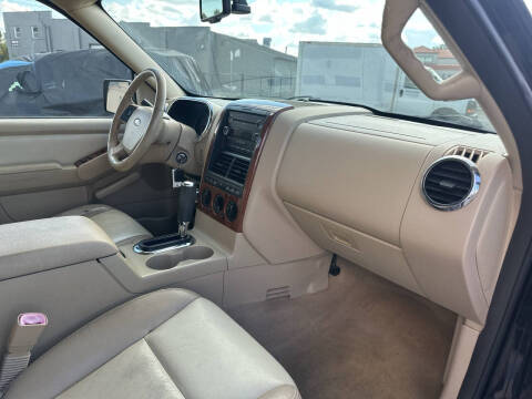 2006 Ford Explorer Eddie Bauer
