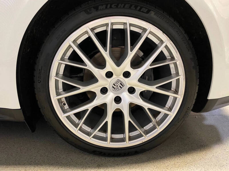 2018 Porsche Panamera