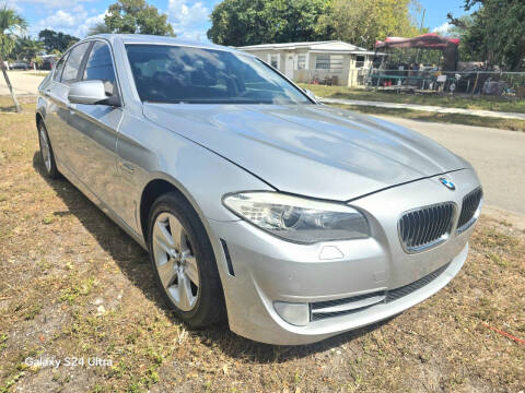 2013 BMW 5 Series 528i