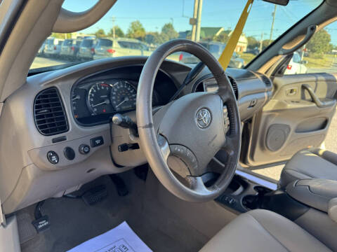 2005 Toyota Sequoia SR5