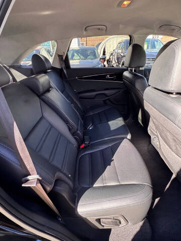 2019 Kia Sorento EX V6