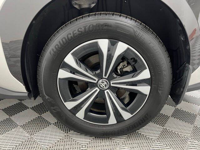 2024 Toyota bZ4X XLE