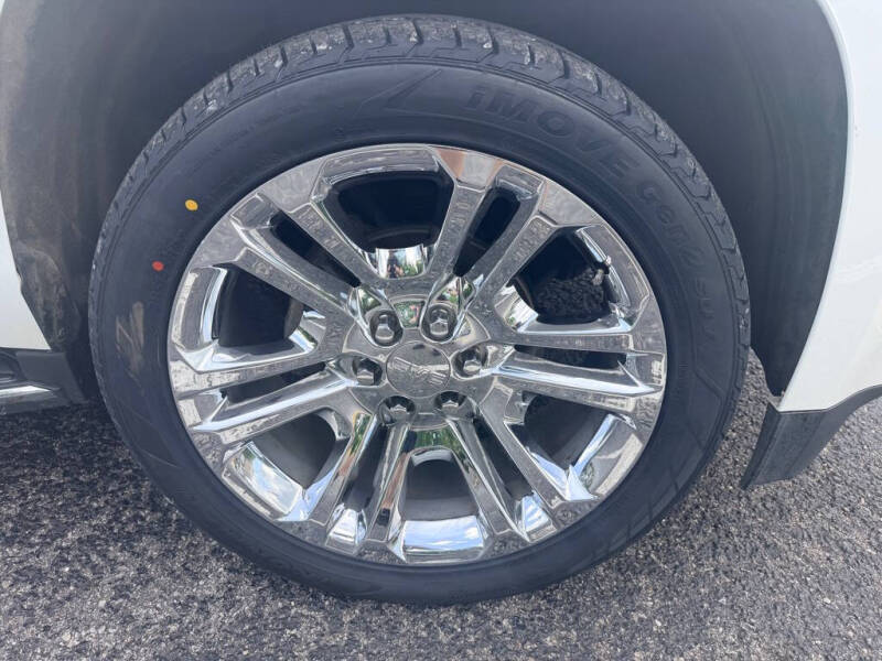 2017 GMC Yukon SLT