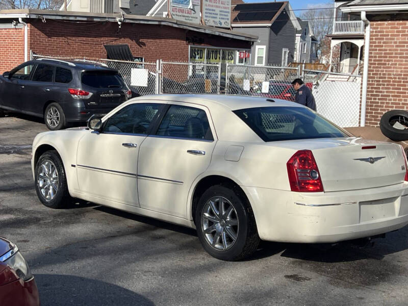 2010 Chrysler 300 Touring