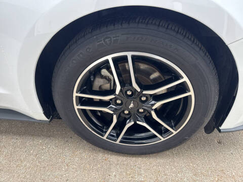 2022 Ford Mustang EcoBoost Premium