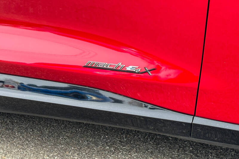 2022 Ford Mustang Mach-E GT