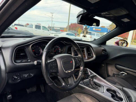 2017 Dodge Challenger R/T Plus