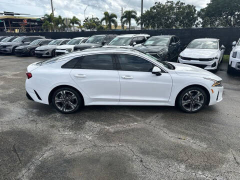 2024 Kia K5 EX