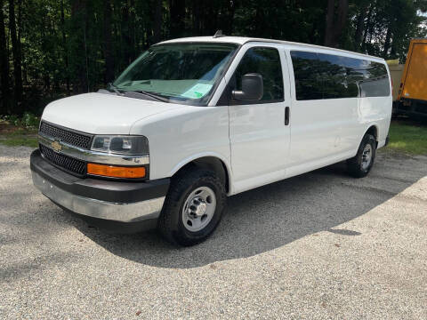 2017 Chevrolet Express LT 3500
