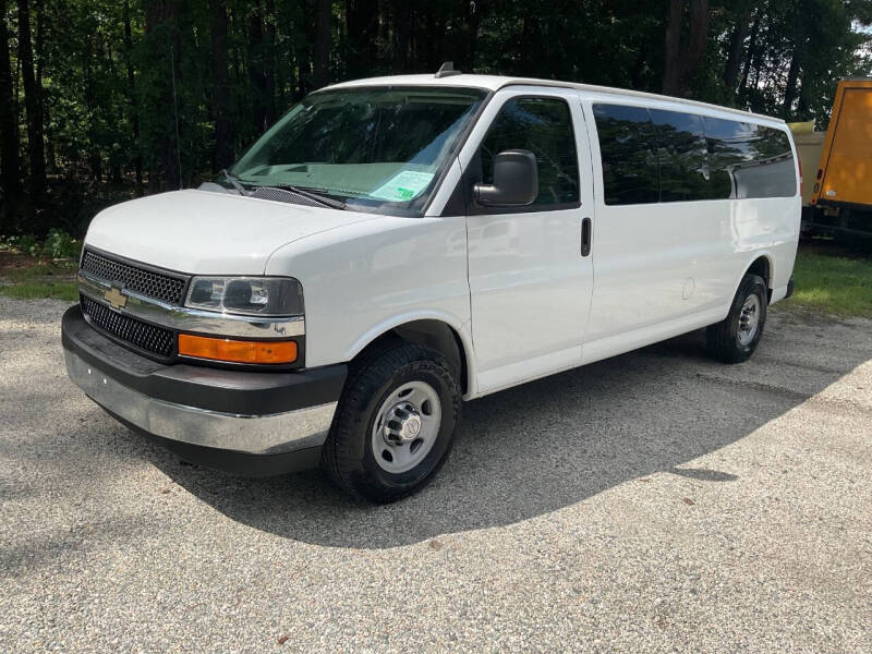 2017 Chevrolet Express LT 3500