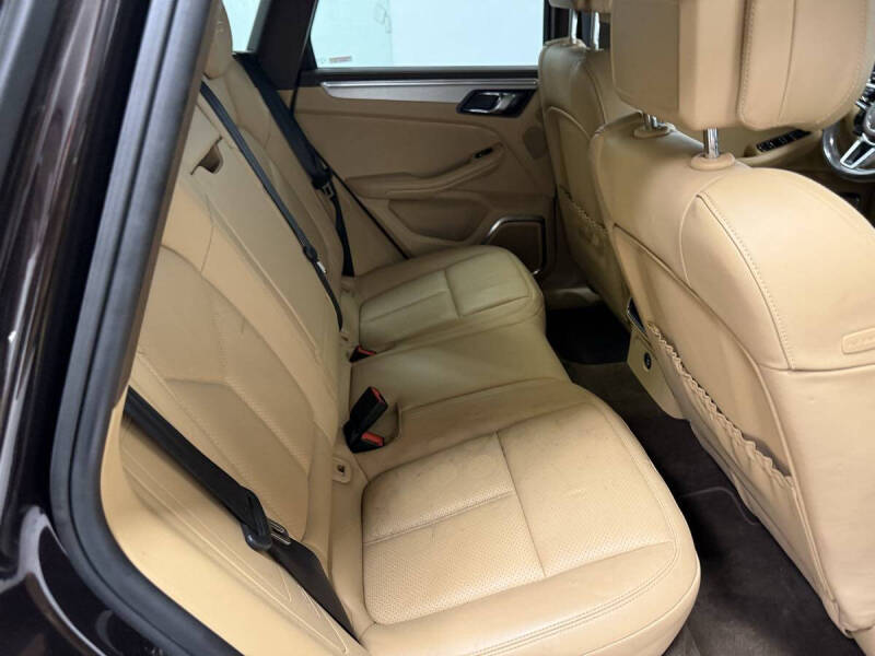 2017 Porsche Macan GTS