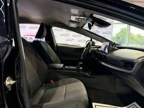 2025 Toyota Prius LE