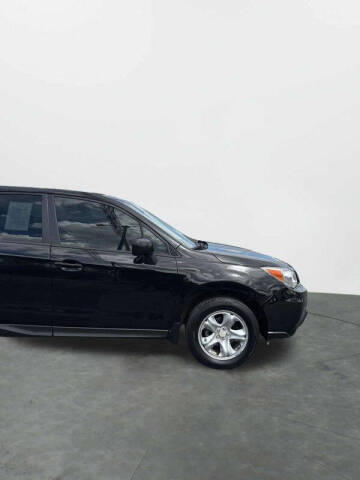 2015 Subaru Forester 2.5i