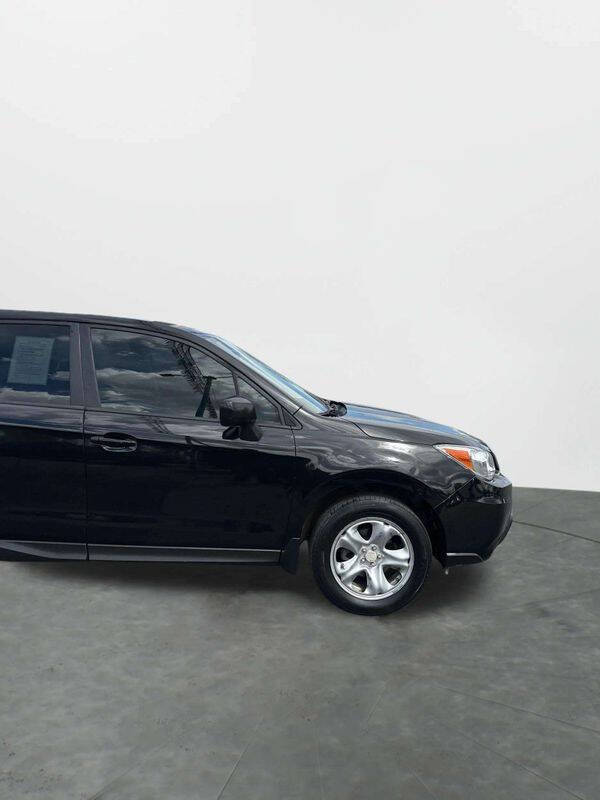 2015 Subaru Forester 2.5i