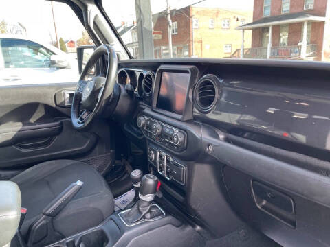 2022 Jeep Gladiator Altitude