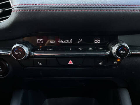 2025 Mazda Mazda3 Sedan 2.5 S Carbon Edition