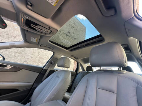 2017 Audi A4 2.0T quattro Premium Plus