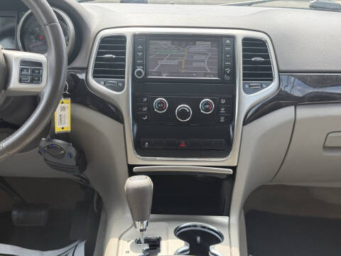 2012 Jeep Grand Cherokee Laredo