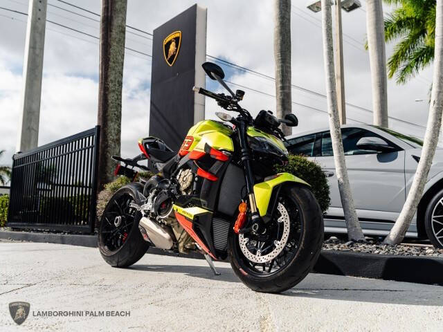 2023 Ducati STREETFIGHTER