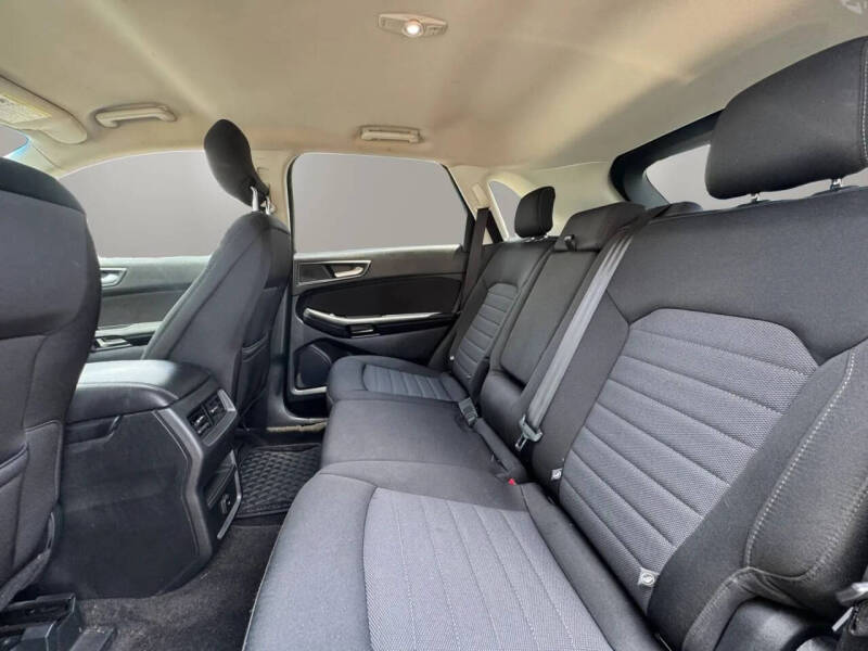 2019 Ford Edge SE